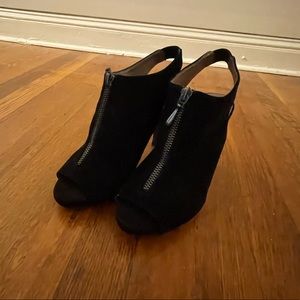 Zip-up front, open-toes heels